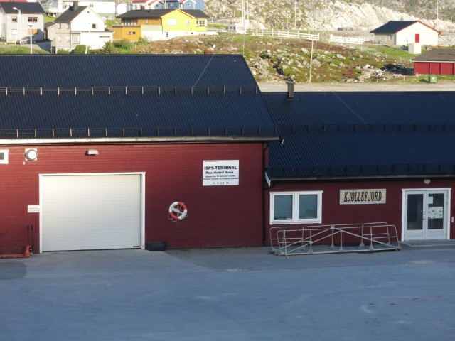 Hurtigruten_2015-06-24_03-12